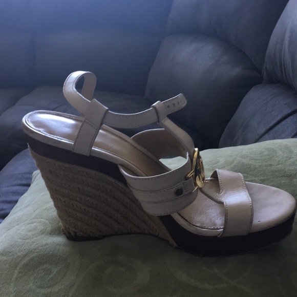 Hills - Picture 2 of 3